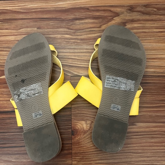 sandal bundle - Picture 8 of 8